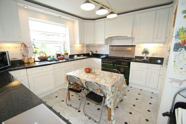 Breakfast Kitchen