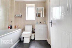 41, Messant Close, Harold Wood, Romford RM3 0WP