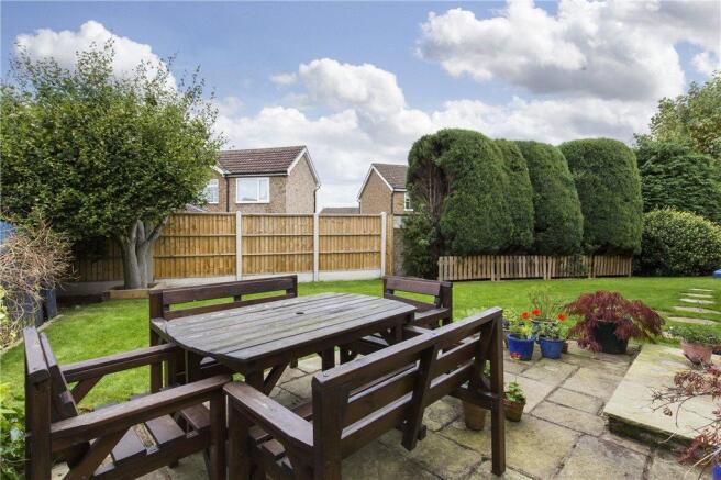 Al Fresco Dining