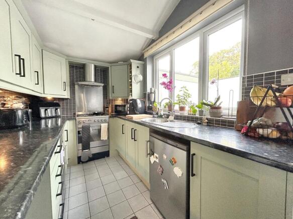 Lynton Avenue, Swinton, M27 photo 4