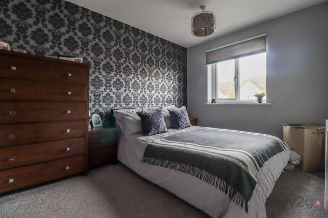 3 bed Semi-Detached for sale Image 11