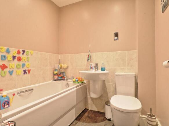 Photo 15