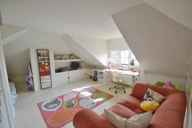 Photo 10