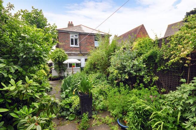 Rear Aspect
