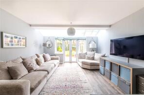 74, Toad Hall Crescent, Hoo St Werburgh, Rochester ME3 8PA