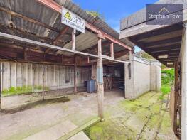 126, Midgeland Road, Blackpool FY4 5HB