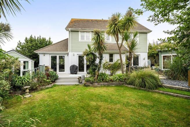 Rear Elevation & Garden
