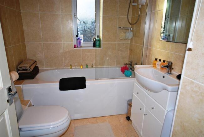 Photo 10