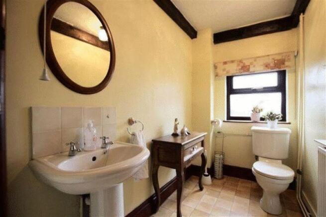 CLOAKROOM