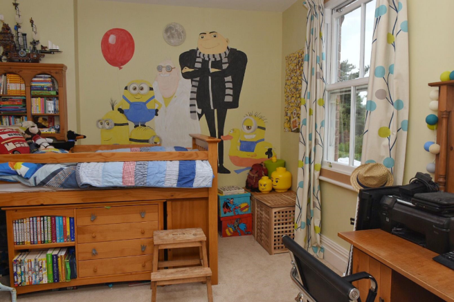 Photo 12