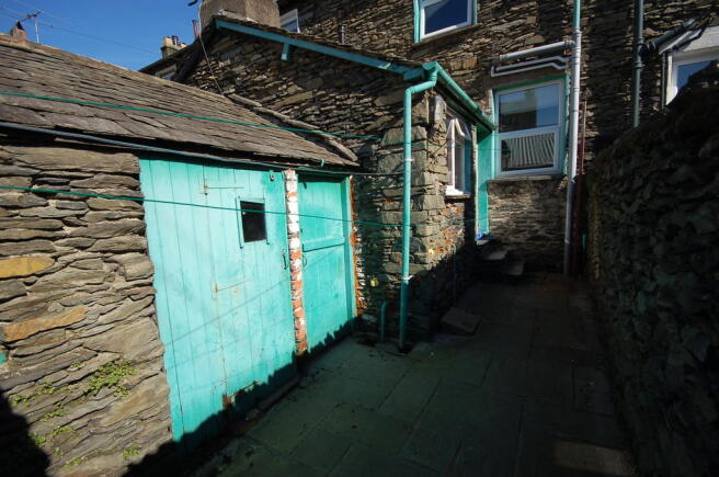 Photo 6