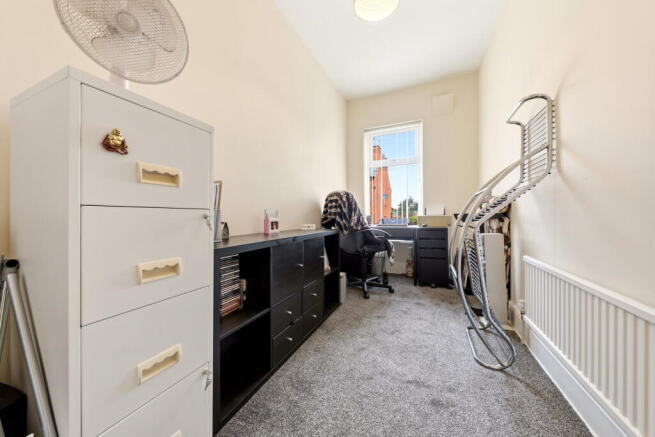 2 bed Terraced for sale Image 8