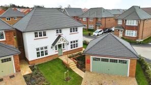 9, William Doody Close, Priorslee, Telford TF2 9TN