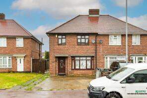 37, Lawrence Crescent, Dagenham RM10 7HH