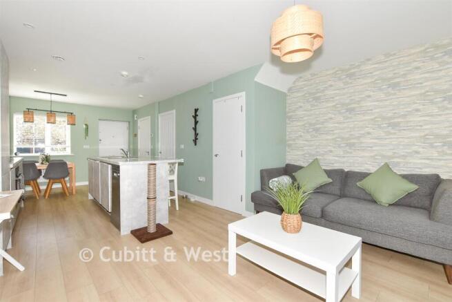 Lounge/Diner/ Kitchen