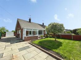 19, Ullswater Road, Congleton CW12 4LX
