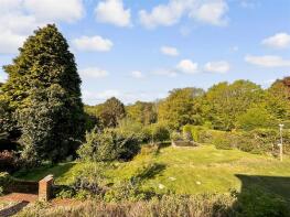 Little Paddock, Wilderness Lane, Uckfield TN22 4HT