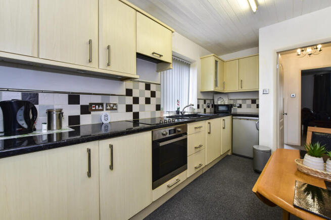 3 bed Detached for sale Image 9