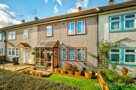 Colebrook Lane, Loughton, IG10