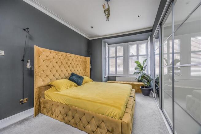 20 Gladys Avenue, Hilsea-PorticoMarketing-SoldBy-7