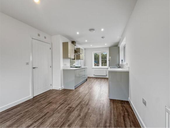 Woodside Way, Great Dunmow, CM6 photo 4