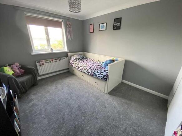 Bedroom 2: