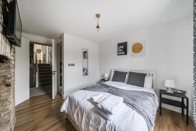 1421216-4-69a1ab5...