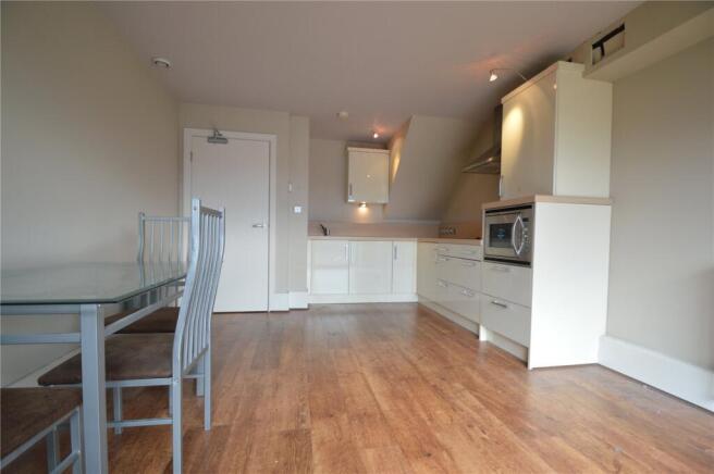 Apartment to rent Image 6