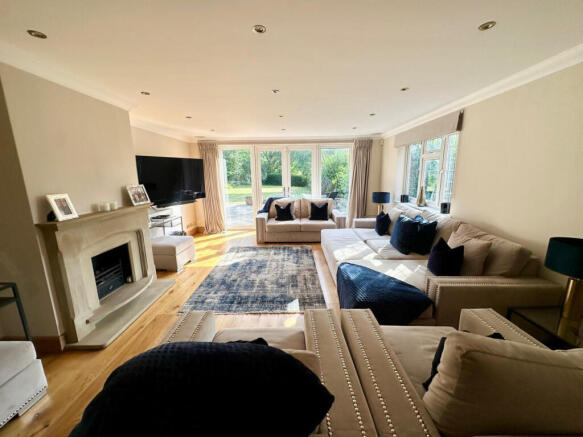Newlands Avenue, Radlett, WD7 photo 4