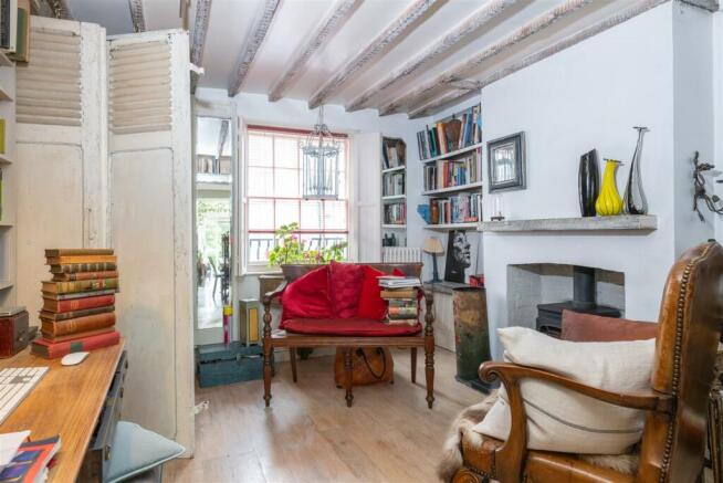 LE 57 Priory Street BN7 1HJ-13.jpg