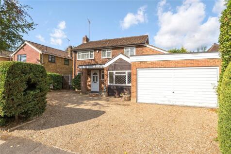 Eastwick Road, Walton-on-Thames, KT12