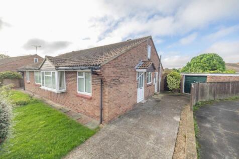 Beechwood Close, St. Marys Bay, Romney Marsh, Kent, TN29