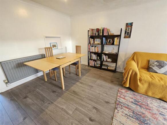 Dining Area.jpg