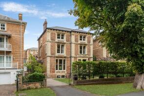 11 Wethered House, The Avenue, Clifton, Bristol BS8 3HG