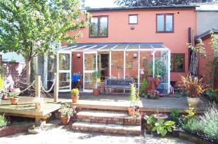 CONSERVATORY/LEAN TO
