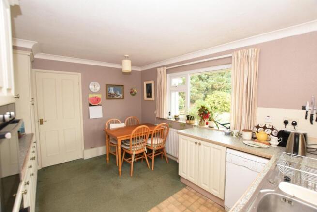 Kitchen/Breakfast Rm