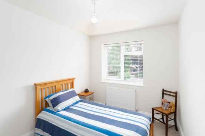 4 bed Semi-Detached for sale Image 10
