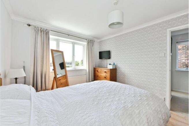 3 bed Semi-Detached for sale Image 12