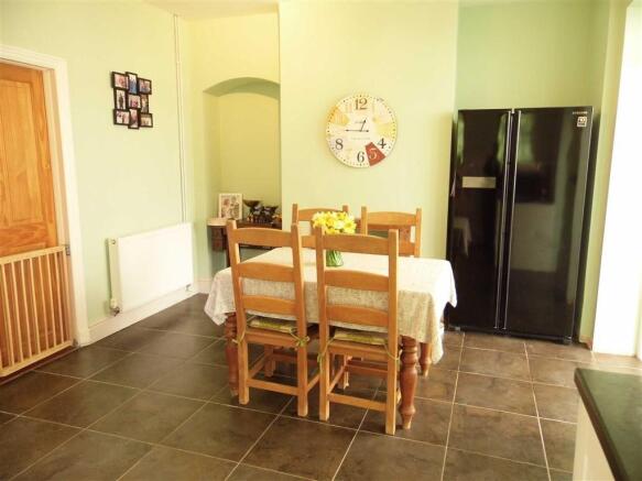 KITCHEN/DINER
