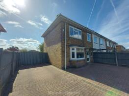 49, Lady Frances Crescent, Cleethorpes DN35 9JX