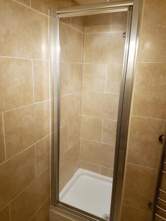 1 bed Flat to rent Image 6