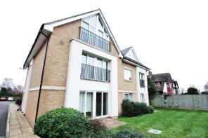Flat 3, 215 Isis, Pampisford Road, South Croydon CR2 6DF