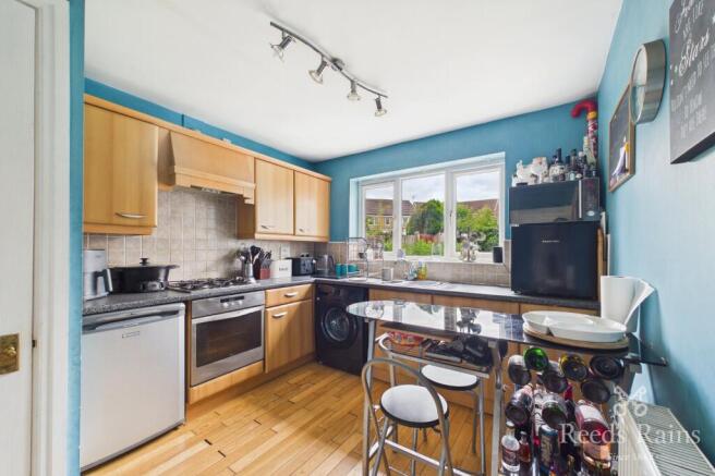 3 bed Detached for sale Image 4