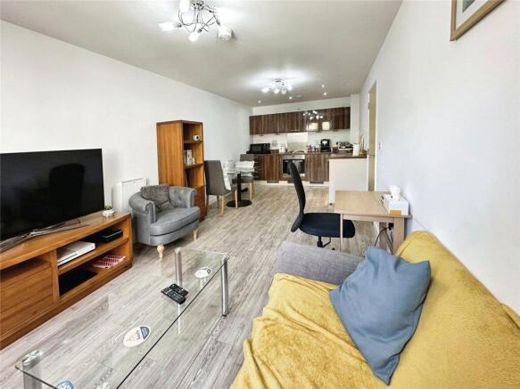 Kitchen/Living Room