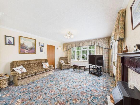 3 bed Detached Bungalow for sale Image 12