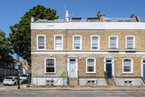 Flat B, 40, St Paul Street, London N1 7AB
