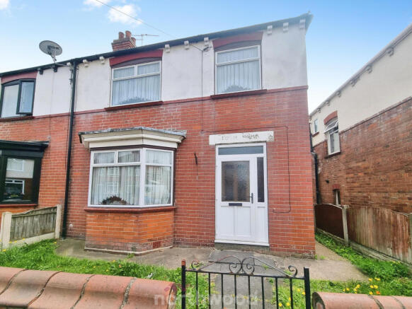 3 bed Semi-Detached for sale Image 10