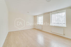 181, High Road, London N11 1PQ