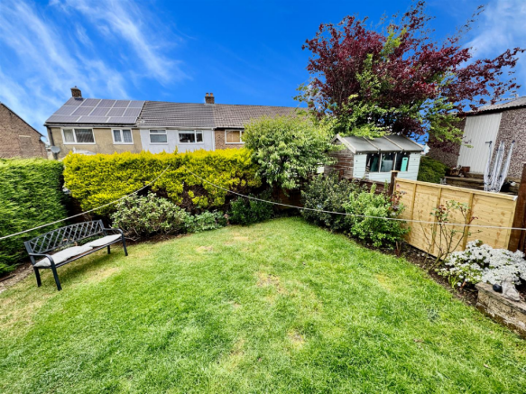 3 bed Semi-Detached for sale Image 12