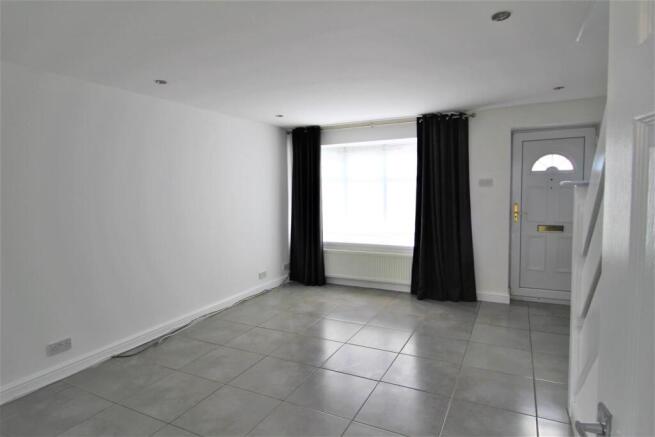6 Truro Close (10).JPG